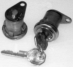 1961-1962 Corvette Door Lock - Pair with Keys